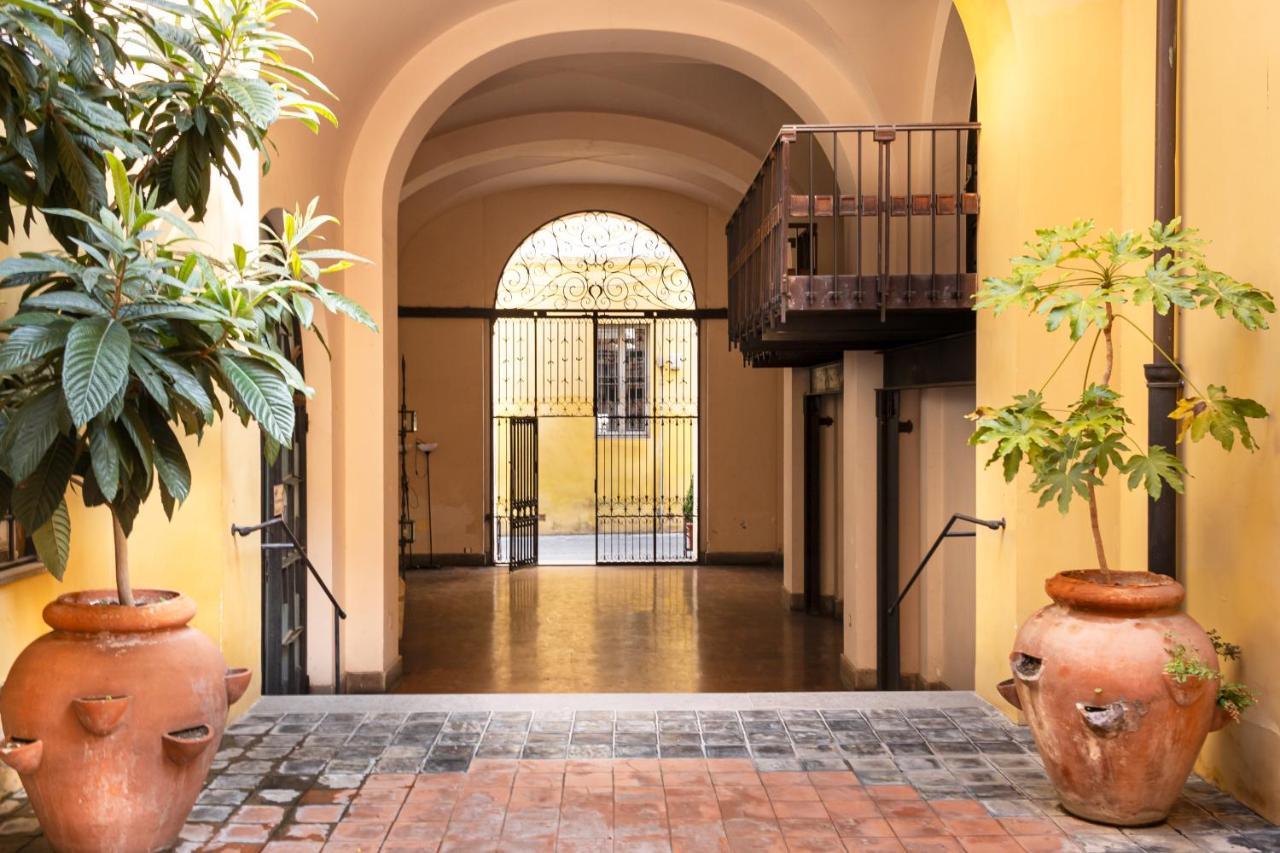Charme & Chic San Giacomo روما المظهر الخارجي الصورة